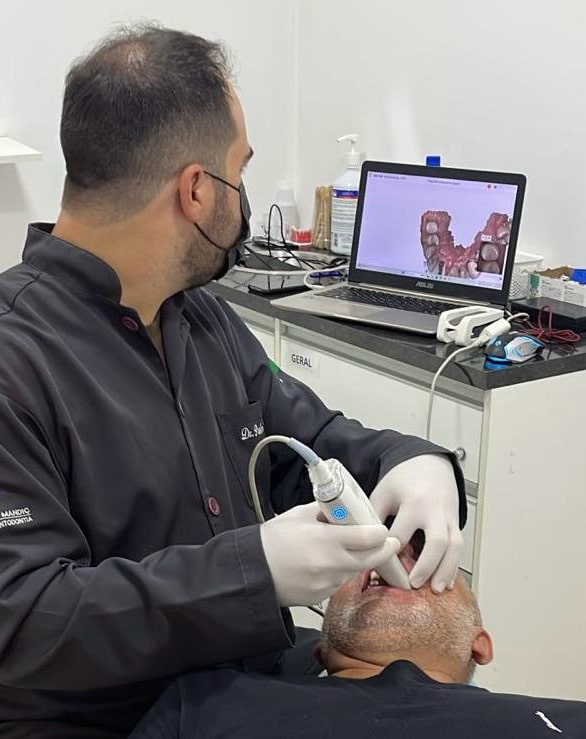 scanner-intraoral-clinica-consolari